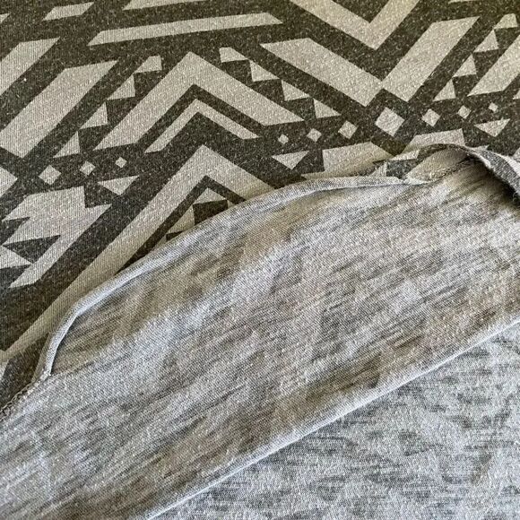 Victorias Secret Pink I Hate Running Graphic Tank Black Grey Aztec Green L #1231 - Picture 10 of 11